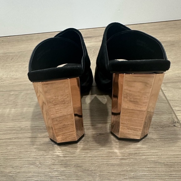 Topshop Razzmatazz black suede mule heel gold-tone geometric block heel spring 7 - Picture 5 of 6